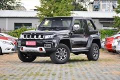 北京越野全新一代F40上市 专业短轴越野皮卡/售价16.99万元