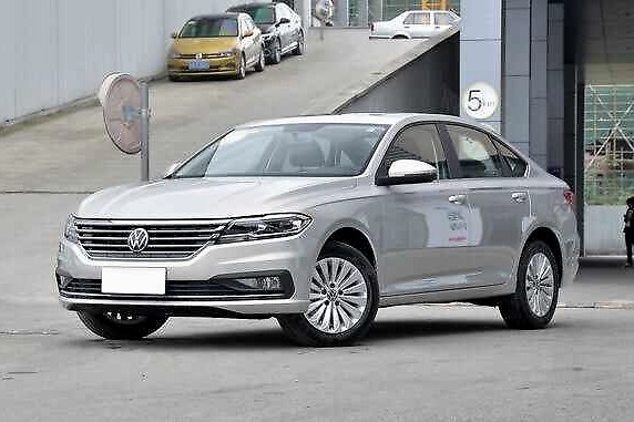 大众朗逸更新，换全新LOGO+标配中控大屏，志回销量王座