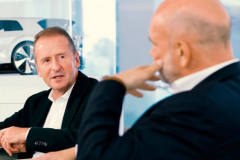 大众集团CEO迪斯：狼堡给我上了一课