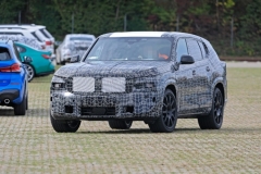 宝马X8插电式混动版谍照 最快将于2021年发布