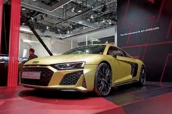 如果说V8是信仰 再看看这些V10/V12大排量车 声浪激荡！