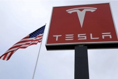 特斯拉连续第五季度盈利，还靠“卖碳”