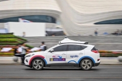 自动驾驶明年上高速？保险公司有点慌