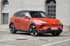 最长续航653公里 ARCFOX αT上市售价24.19万起