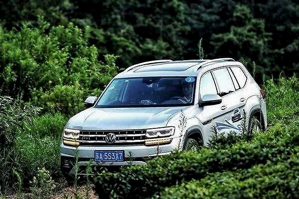 7座中大型SUV大众途昂，最低已经降到21万了！