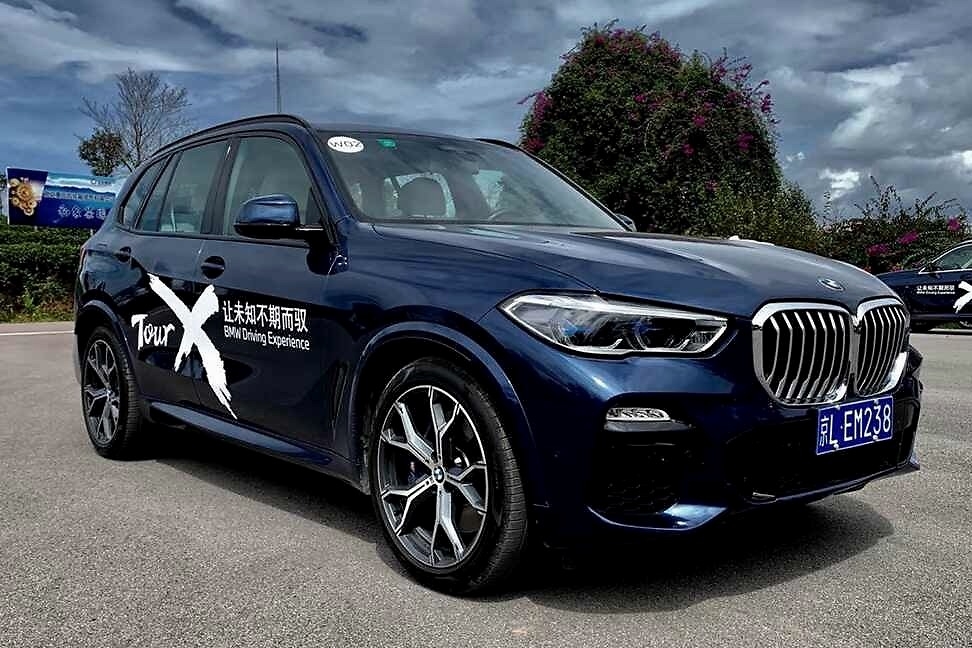 3.0T的中大型SUV 标配激光大灯！开上TA才懂啥叫豪华又运动