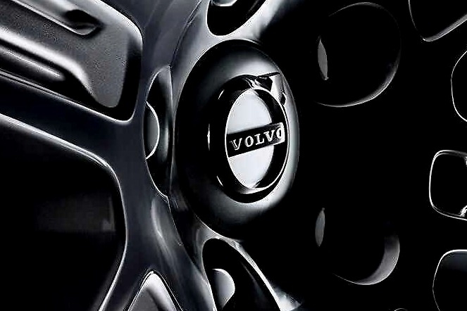 世界最高安全性也许不能让它大卖，但是降价能