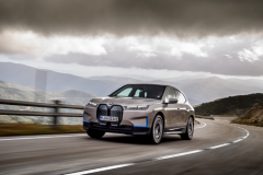 重构自我，创新纯电动BMW iX迎来全球首秀