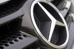 戴姆勒和吉利将合资研发混动发动机，用于奔驰和沃尔沃