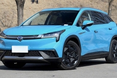 广汽新能源Aion LX上市！配置大幅升级，最高降2.3万