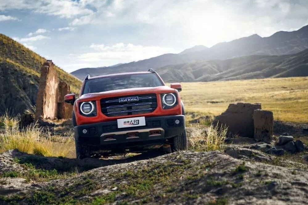 10月谁是断货王，上市即热销的6款新车，哈弗大狗40天破万