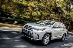 汉兰达、奇骏、A3相继换代，这时买旧款还划算吗？