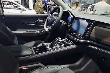 最良心的越野车，四驱版本不足16万，标配差速锁，还看啥途观