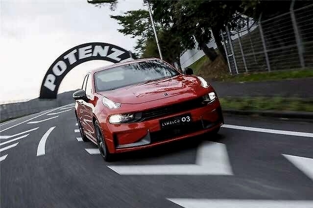 这几款车三缸机、四缸机都有，应该怎么选？