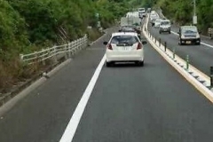 为什么英国、日本靠左开车，而中国却靠右？