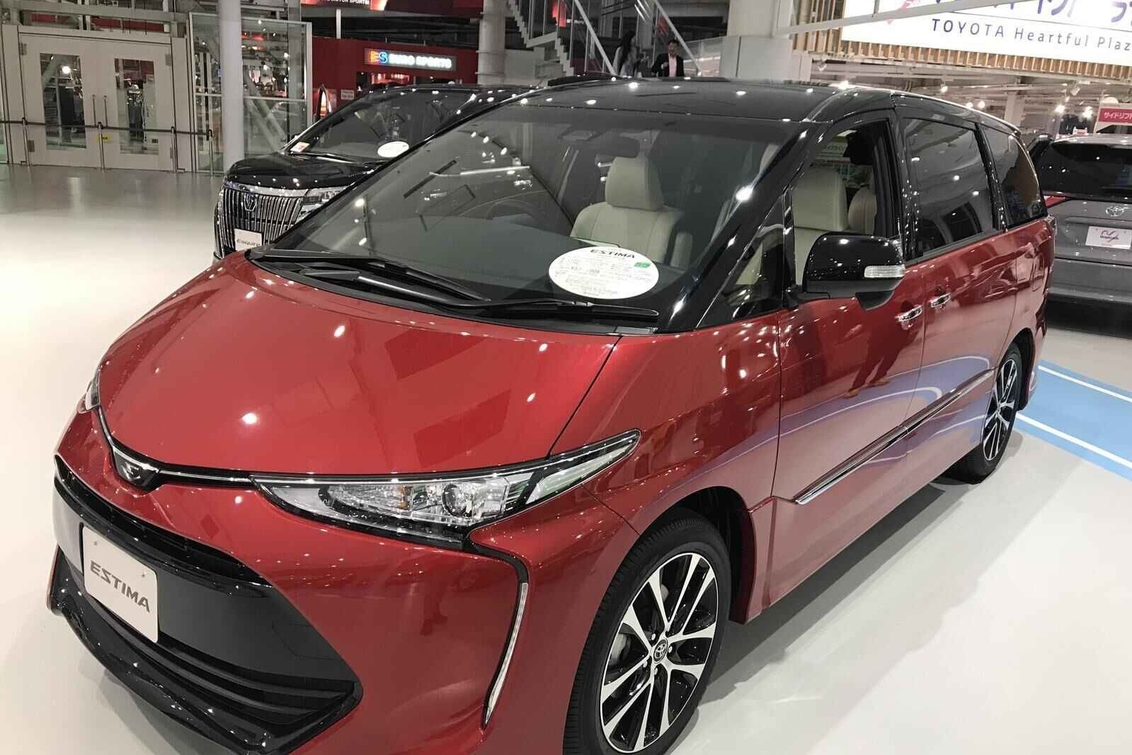 丰田“子弹头”推出新款，预售价或30万起，还是原来的味道