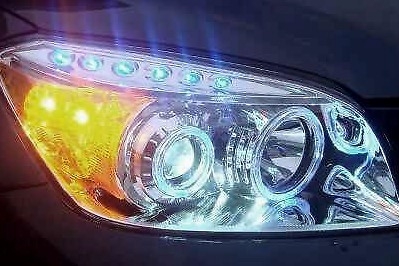 这几种汽车大灯了解一下，其中一种能让你在黑夜如白天一样行驶