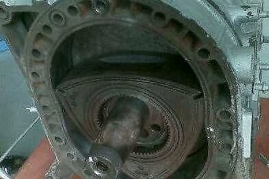 玩转子的不止马自达，中国上世纪造出世界首款转子发动机货车