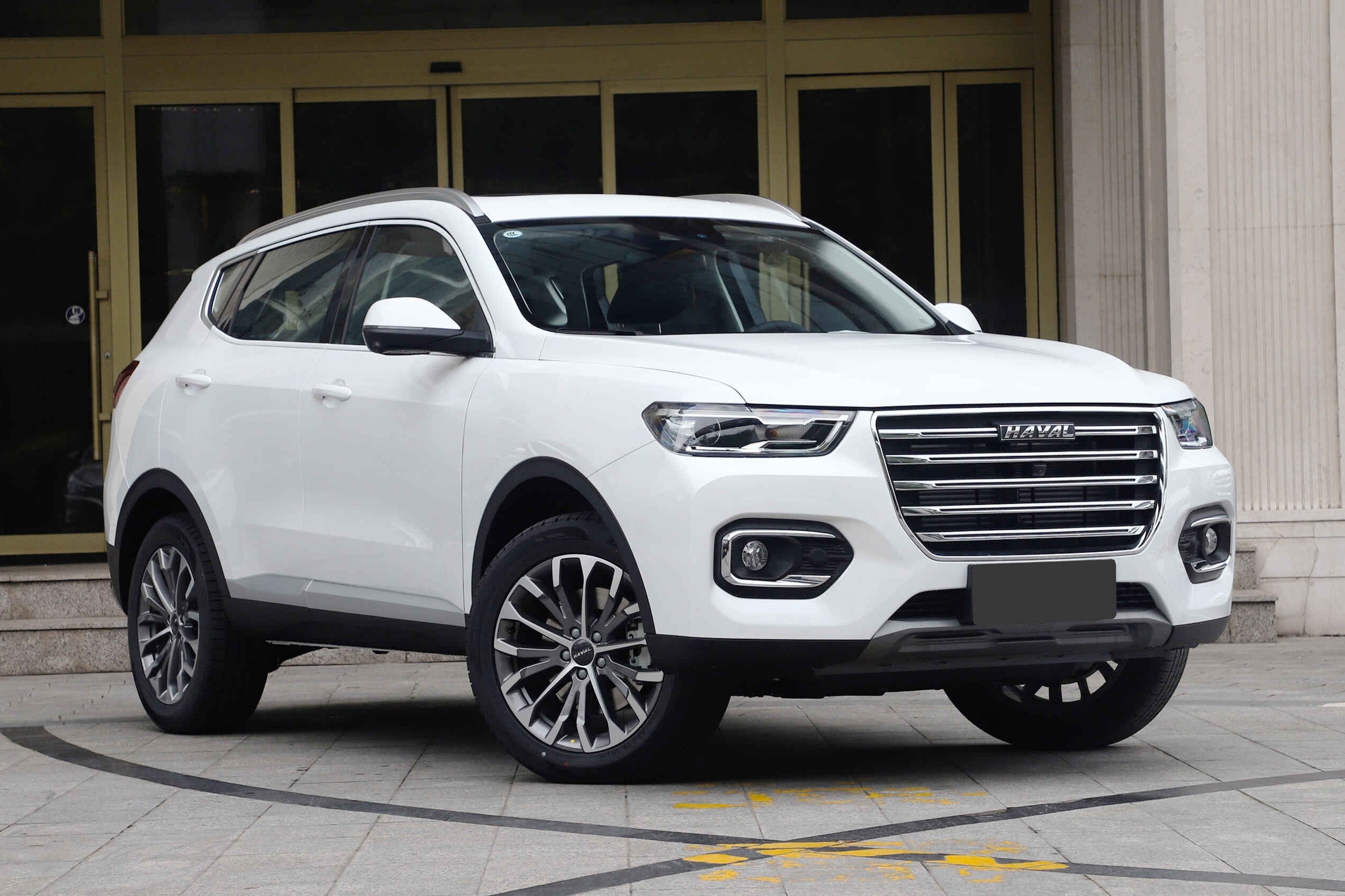 全新一代哈弗H6曝光！想成爆款不容易？