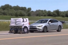 怎样判断刹车片和盘的剩余寿命？学会后开车更安全