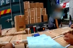 1000多箱茅台，翻！车！了！司机崩溃：赔不起啊