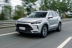 试驾BEIJING-X7 如果你够年轻，就没理由拒绝