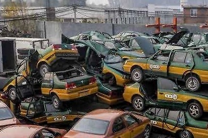 车子硬不硬，看看能否过