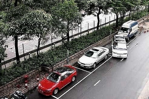 驾校学不到的小技巧，开车会这4招，大家都夸你是老司机