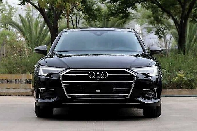 奥迪A6L开启降价模式，一口气降11.77万，要卖出白菜价了