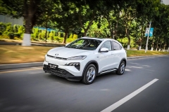 东风本田M-NV：享受生活，先从精致自己开始