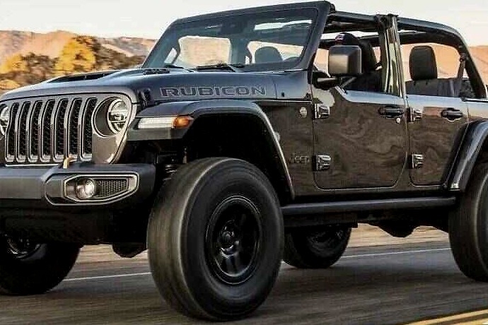 后来者居上？ 赶超牧马人？ JEEP的V8车型来了