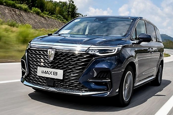 上市一个月销量直逼奥德赛，20万的荣威iMAX8打了谁的脸？