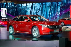 全新第三代奔腾B70上市 售价9.99-13.99万元