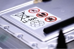 小心，欧盟推电池新标，顺便阻击亚洲巨头？