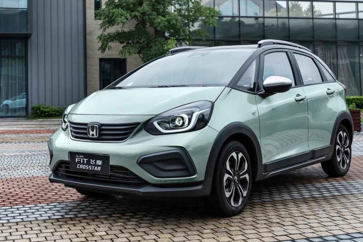 连收音机都没有的飞度，却月月破万成A0级销冠？不是没有理由的