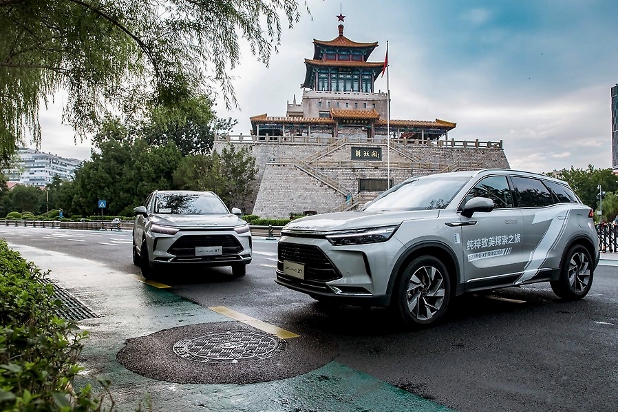 10万级的家用大5座，轴距超汉兰达的BEIJING-X7不香吗？