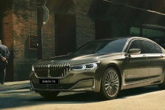 终端简直骨折价，这些车还能称之为百万豪车吗