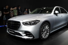 全新奔驰S级将于明年一季度国内上市 采用最新设计语言