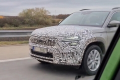 新款斯柯达柯迪亚克路试谍照曝光 有望年内亮相