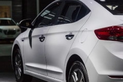 为什么路上白色车最多？不同颜色车都有什么不同？