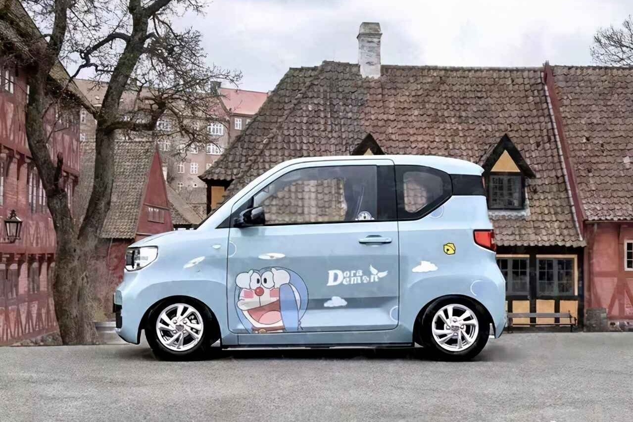 五菱宏光MINI EV比Model3卖的好，就因为便宜吗？