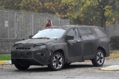 Jeep全新SUV测试谍照 7座布局 2021年发布