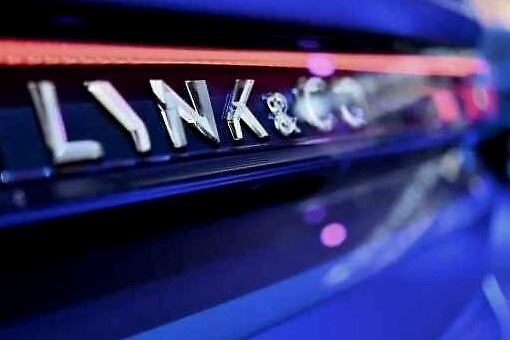 家家都想干掉特斯拉，但依我看最可能成功的，还得是它