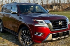 日产新款途乐实拍！搭5.6L V8引擎+7AT，2+2+3座椅布局设计