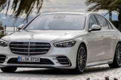 新一代奔驰S级定位下沉，仅71万起售比以前低了20多万