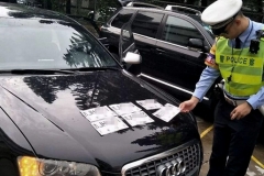 “僵尸车”越来越多，为啥宁愿把车扔掉也不去报废？车主：我不傻