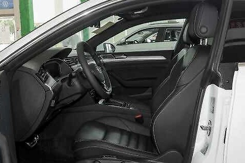 大众举动实在良心，一降就是大几万，如今CC都跌到23万