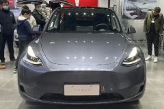 跟上大众营销的节奏？ Model Y 车内能装9个人