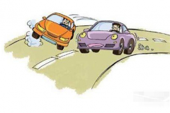 这样开车危险高，这四大误区新手老手都容易犯错，你这样做过吗？