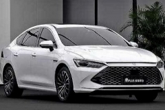 去年没买车的赚到了，这几款全新车型即将上市，个个都是狠角色